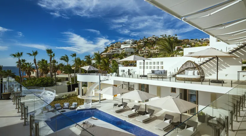 5 exterior casa aqua blanca