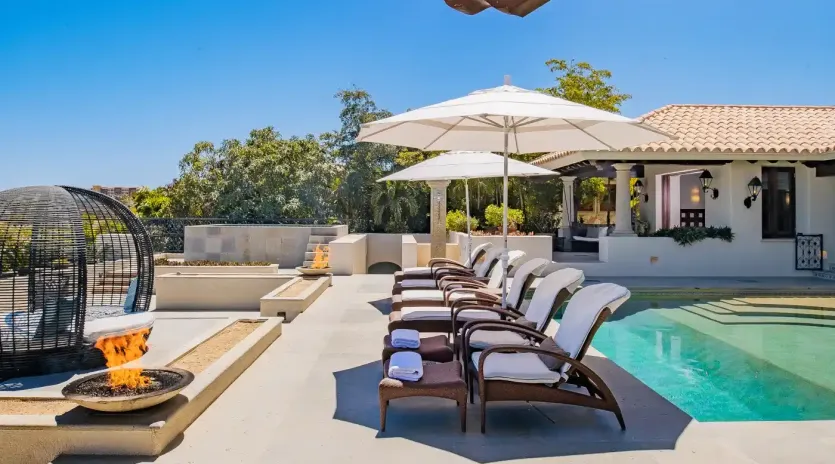 5 exterior casa brooks