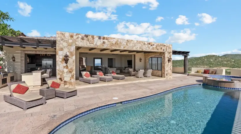 5 exterior casa kay