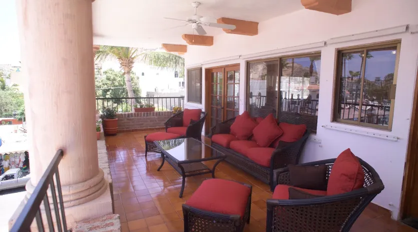 5 exterior giggling marlin penthouse