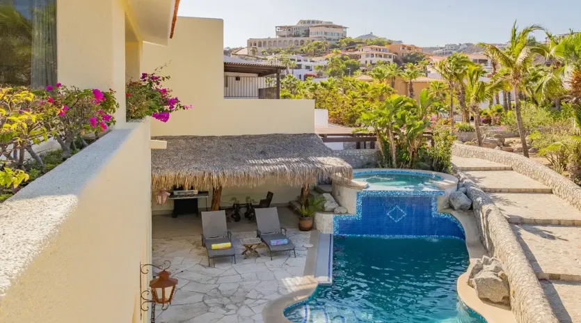 5 exterior villa de la luz