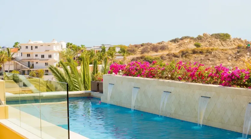 5 exterior villa pacific west