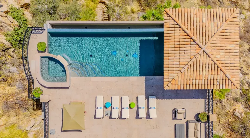 5 villa estrella aerial
