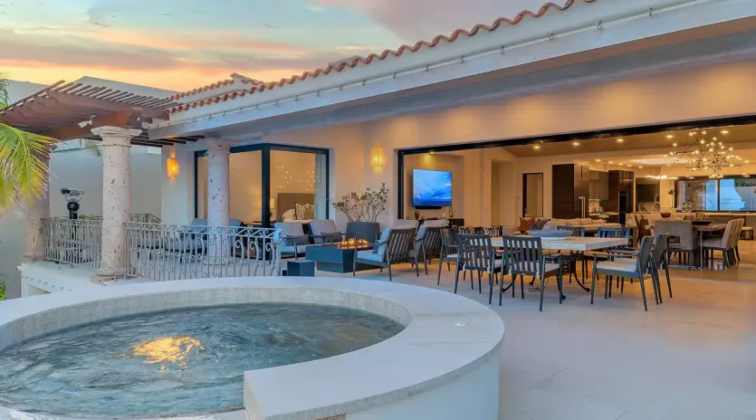 5.2casa keller jacuzzi