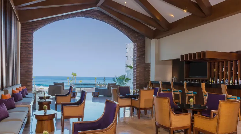 6 bar area krystal grand los cabos