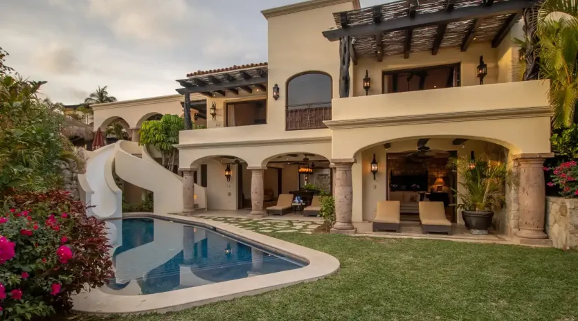 6 exterior casa jojo