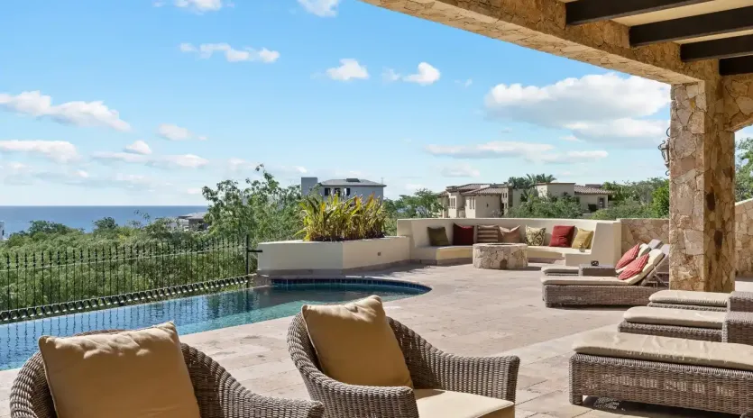 6 exterior casa kay