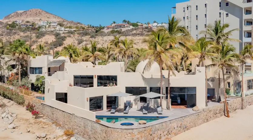 6 exterior villa costa azul
