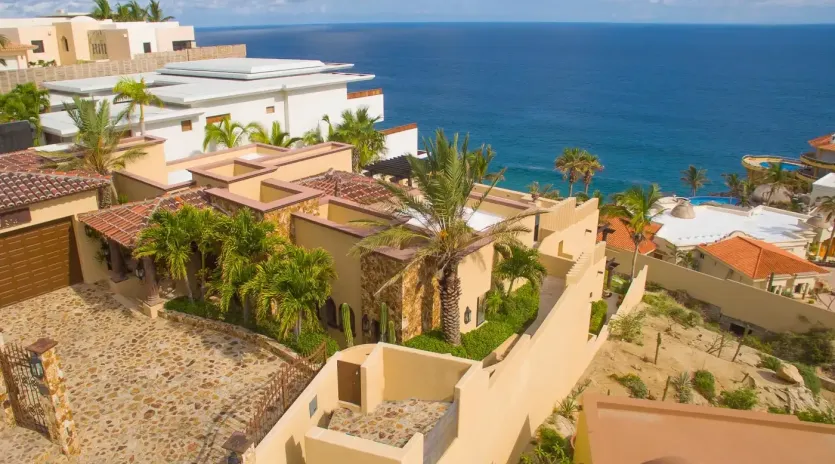 6 exterior villa gran vista