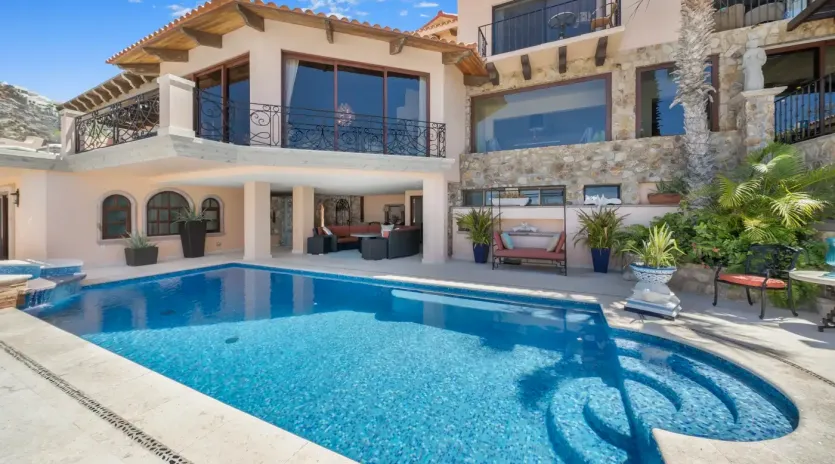 6 exterior villa marisal
