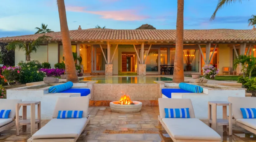 6 exterior villa piedra blanca