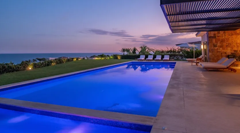 6 exterior villa saguaro