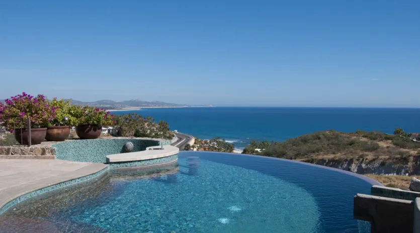 6 exterior villa vista del mar