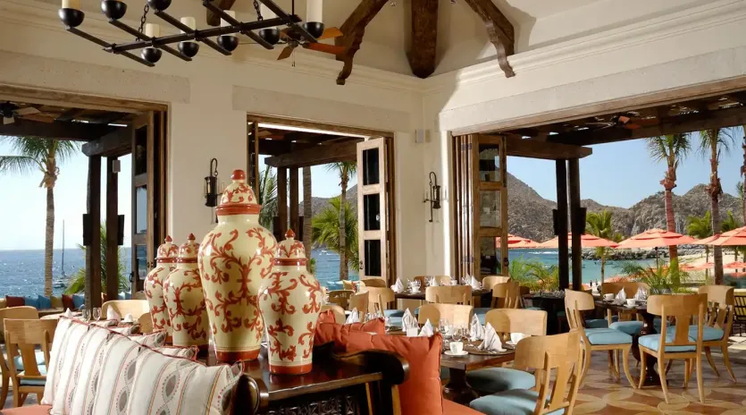 7 hacienda beach club and residences restaurant