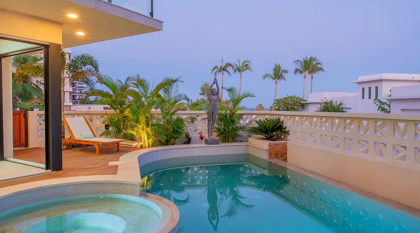 casa manta poolside 43