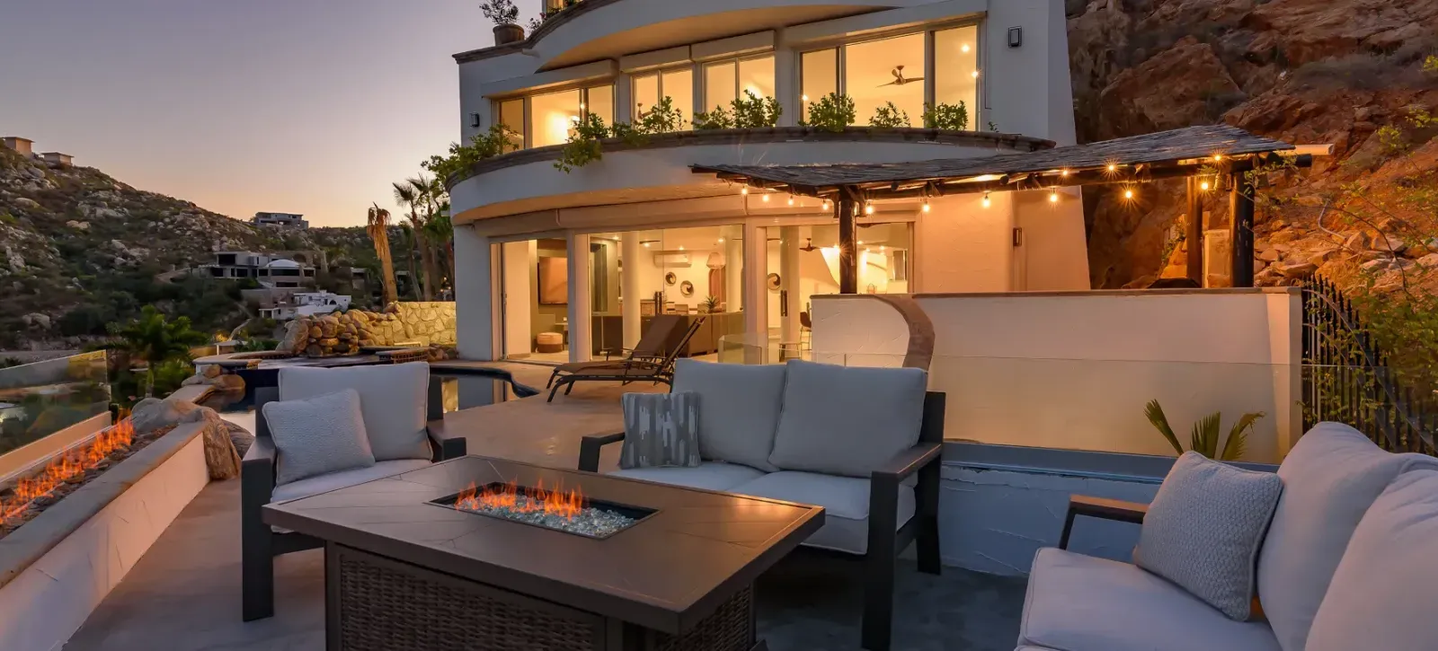 Hollywood House