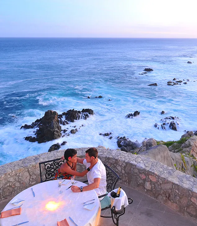 couple at cliff side dinner