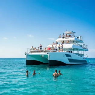 19 100 twenty five premium catamaran