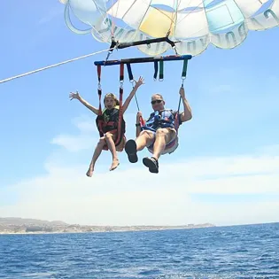 parasailing 11