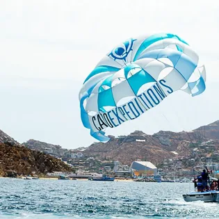 parasailing 1webp