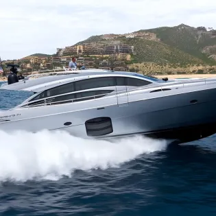tourspershingyacht3