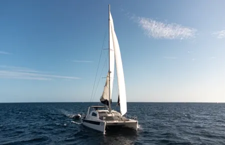 leopard catamaran 52 package 4