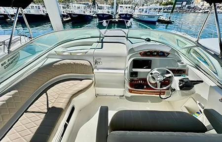 bayliner 35 package 7