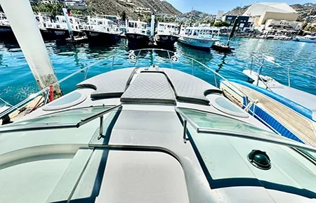 bayliner 35 package 8