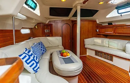 synery mistral sailboat 4