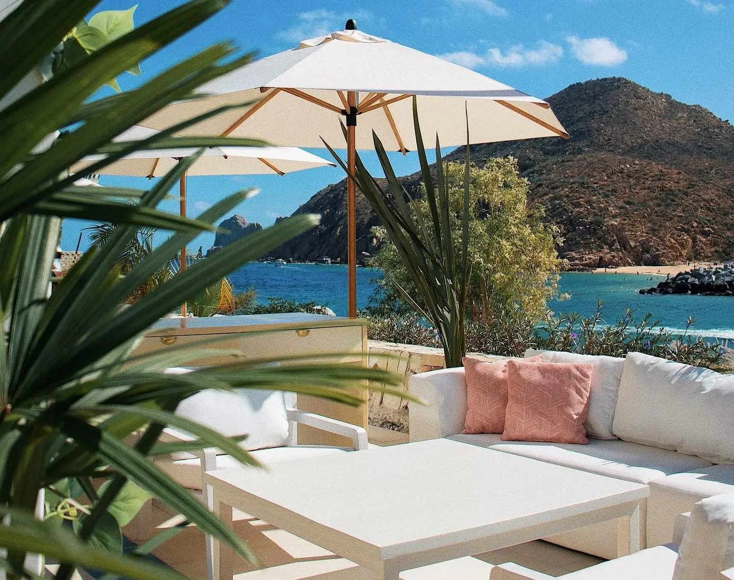Cabo San Lucas Vacation Beach Day Clubs	