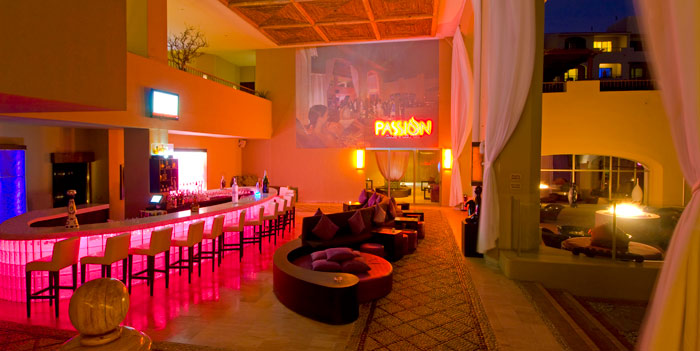 Passion Lounge at ME Cabo	