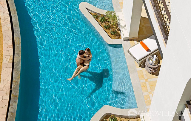 Swim-out suite at Secrets Puerto Los Cabos	