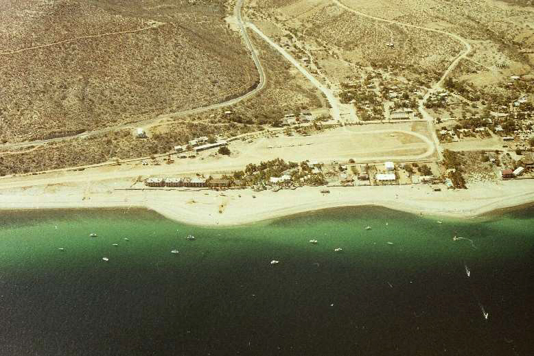 Hotel Las Palmas in 1988 - Baja California Sur, Mexico	