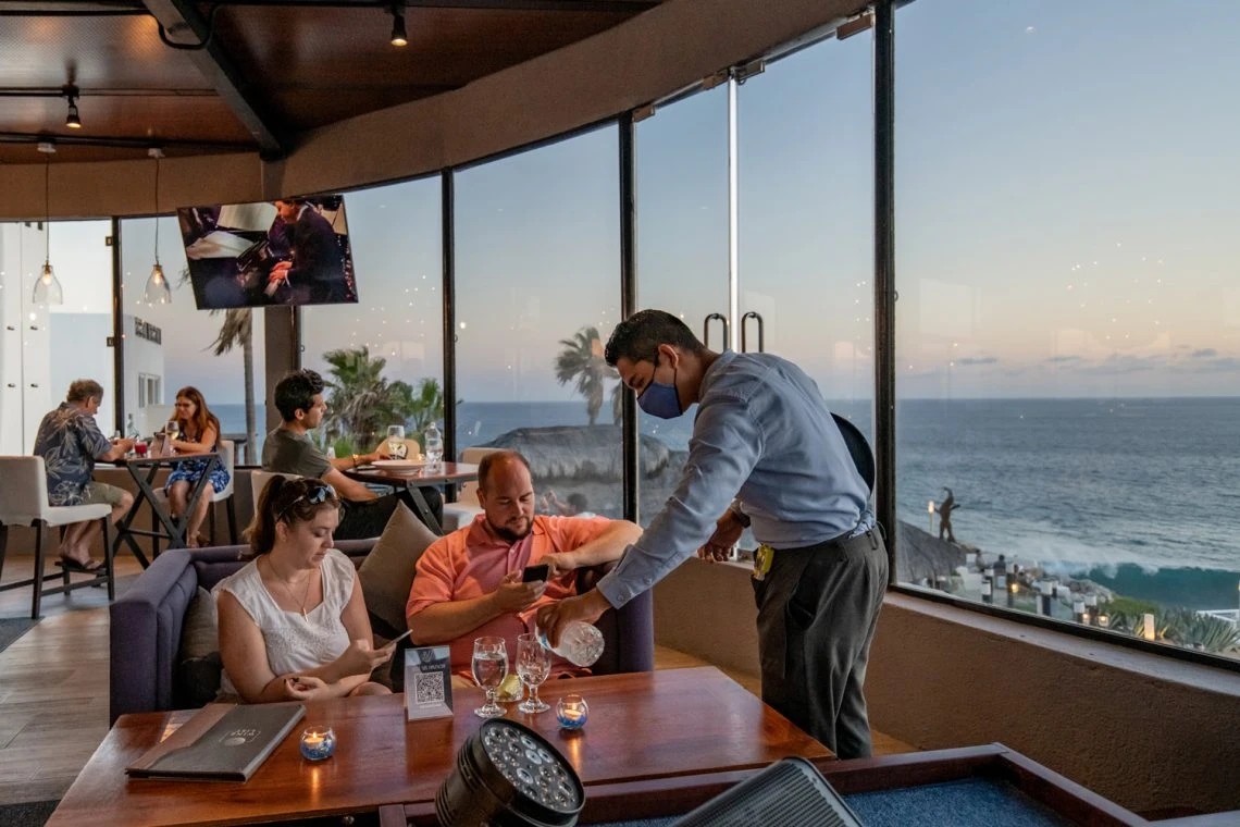 Jazz on the Rocks live jazz music and gourmet dining mixology in Cabo San Lucas Mexico	