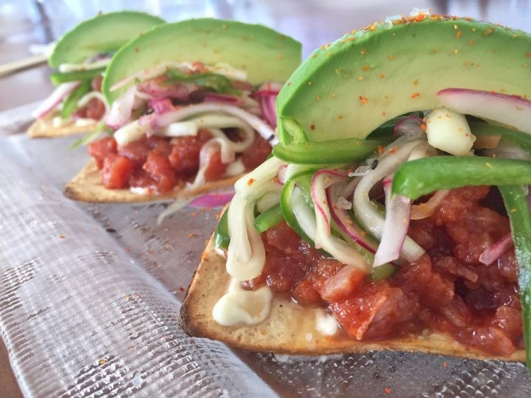 Currently, SUR is open for breakfast from 7:30-11:30 am and is serving lunch from noon to 5 PM. A dinner schedule and menu will be added this fall. SUR offers a prime location on Médano Beach next to Casa Dorada Los Cabos.	