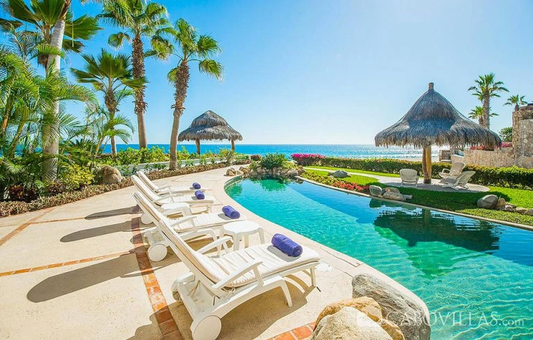 Villas del Mar 152 Palmilla provides you a setting of breathtaking natural beauty	
