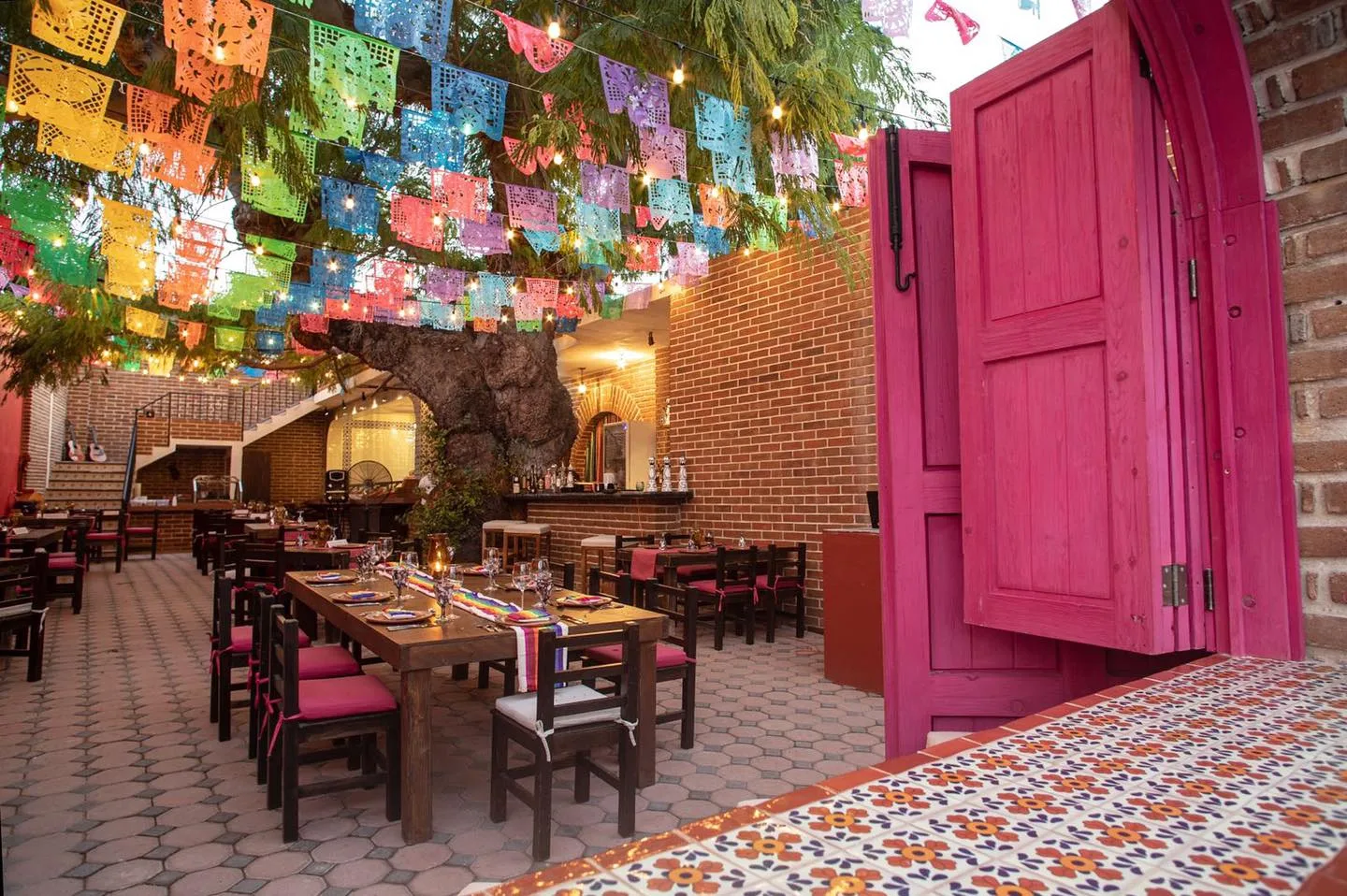 San Jose del Cabo restaurant Los Tres Gallos	