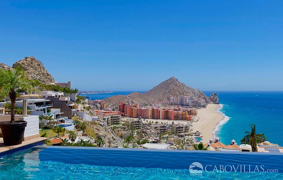 Luxury vacation rental Villa Jade de Law is located in Cabo's prestigious private Pedregal community	