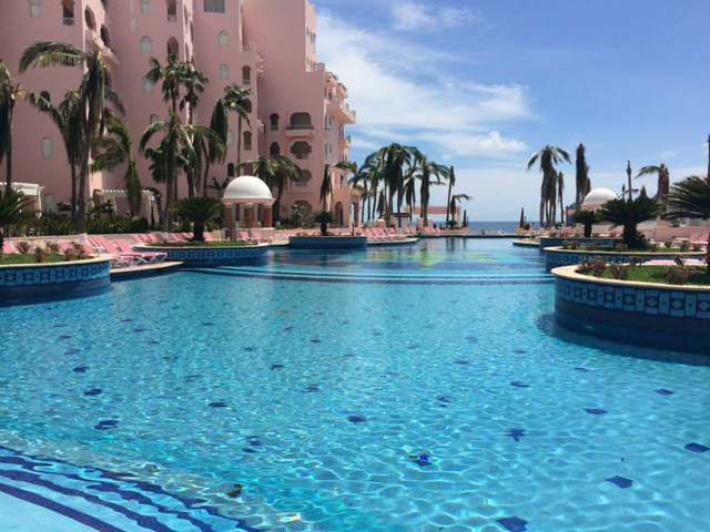 Los Cabos Hurricane Odile Recover Photos	