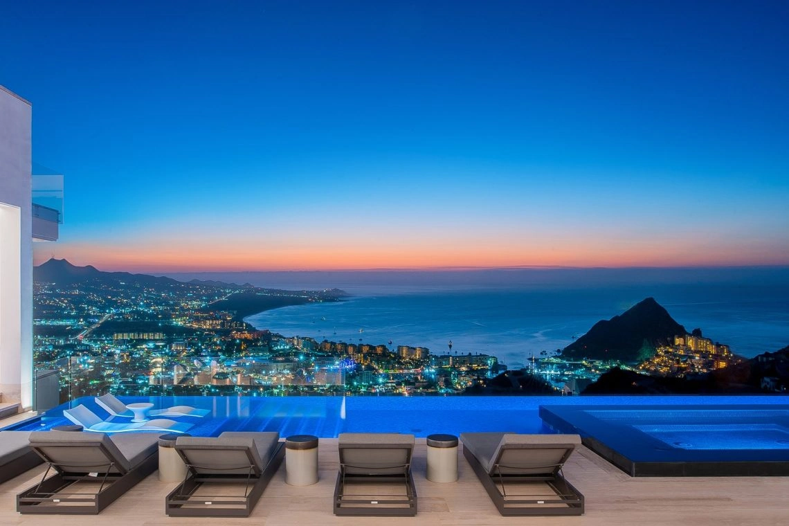 Luxury ocean view vacation rental Villa Aurora in Cabo San Lucas Mexico	