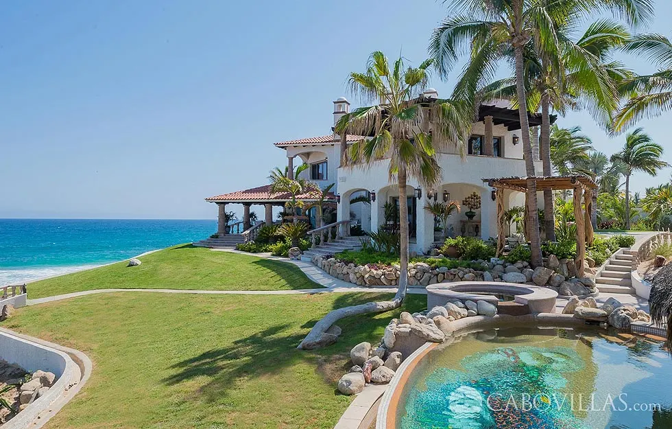 Luxury beachfront vacation rental in Los Cabos Mexico overlooking the Sea of Cortez with private pool	
