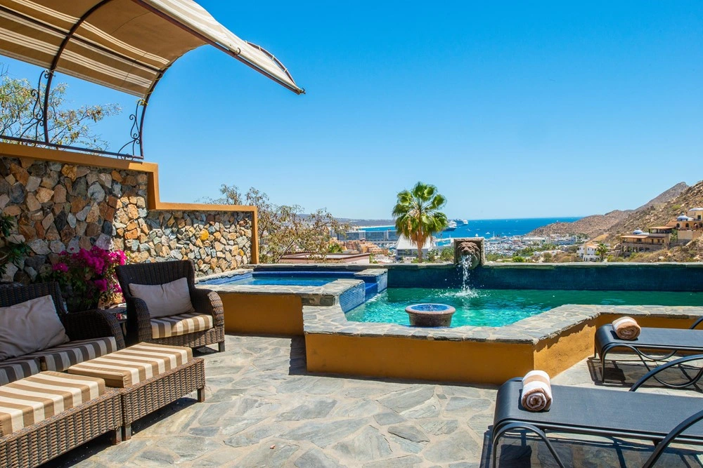 Family friendly vacation rentals in Cabo San Lucas Mexico	