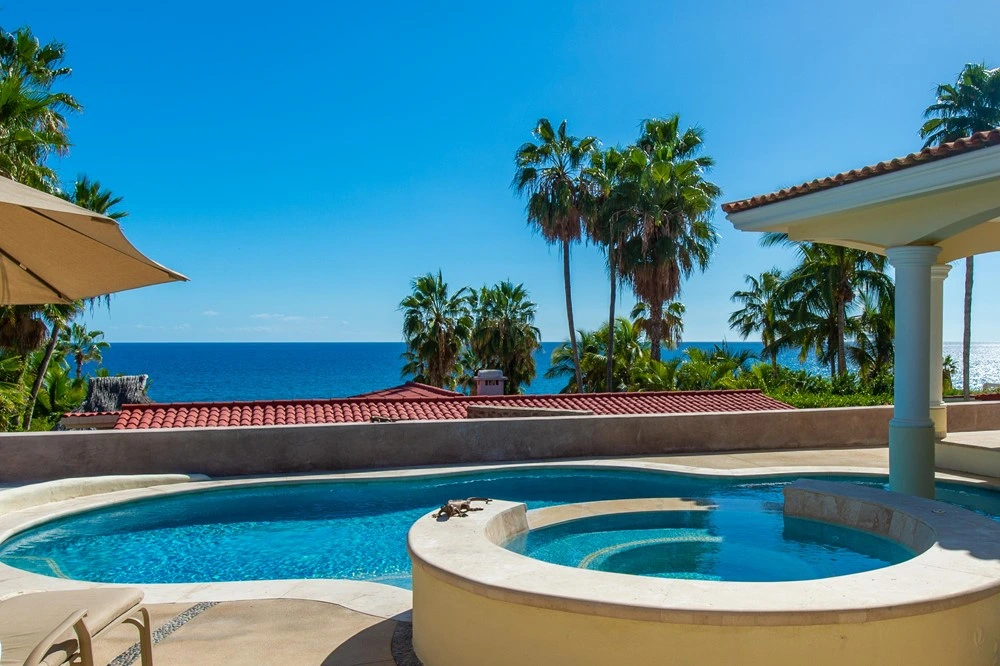 Family friendly vacation rentals in Cabo San Lucas Mexico	