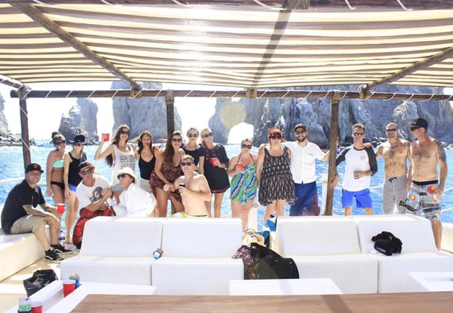 Aboard the La Isla boat with views of Land's End and El Arco	