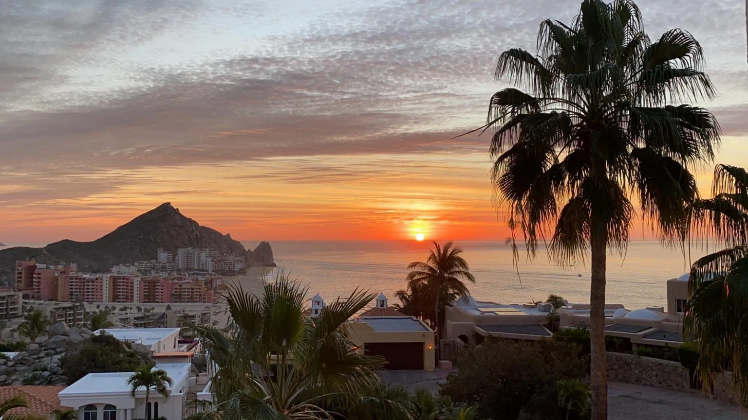 Luxury vacation in Cabo San Lucas Mexico at Villa Diamante de Law	