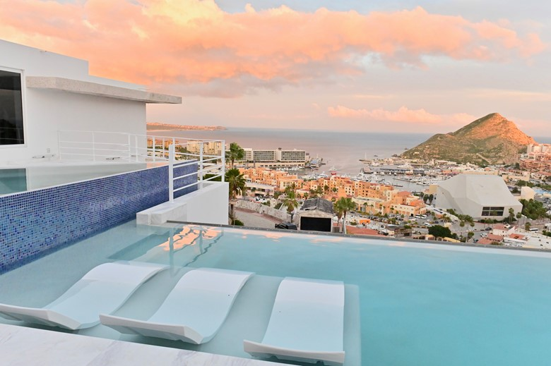 Cabo San Lucas private vacation rentals	