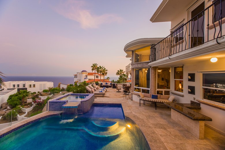 Cabo San Lucas private vacation rentals	