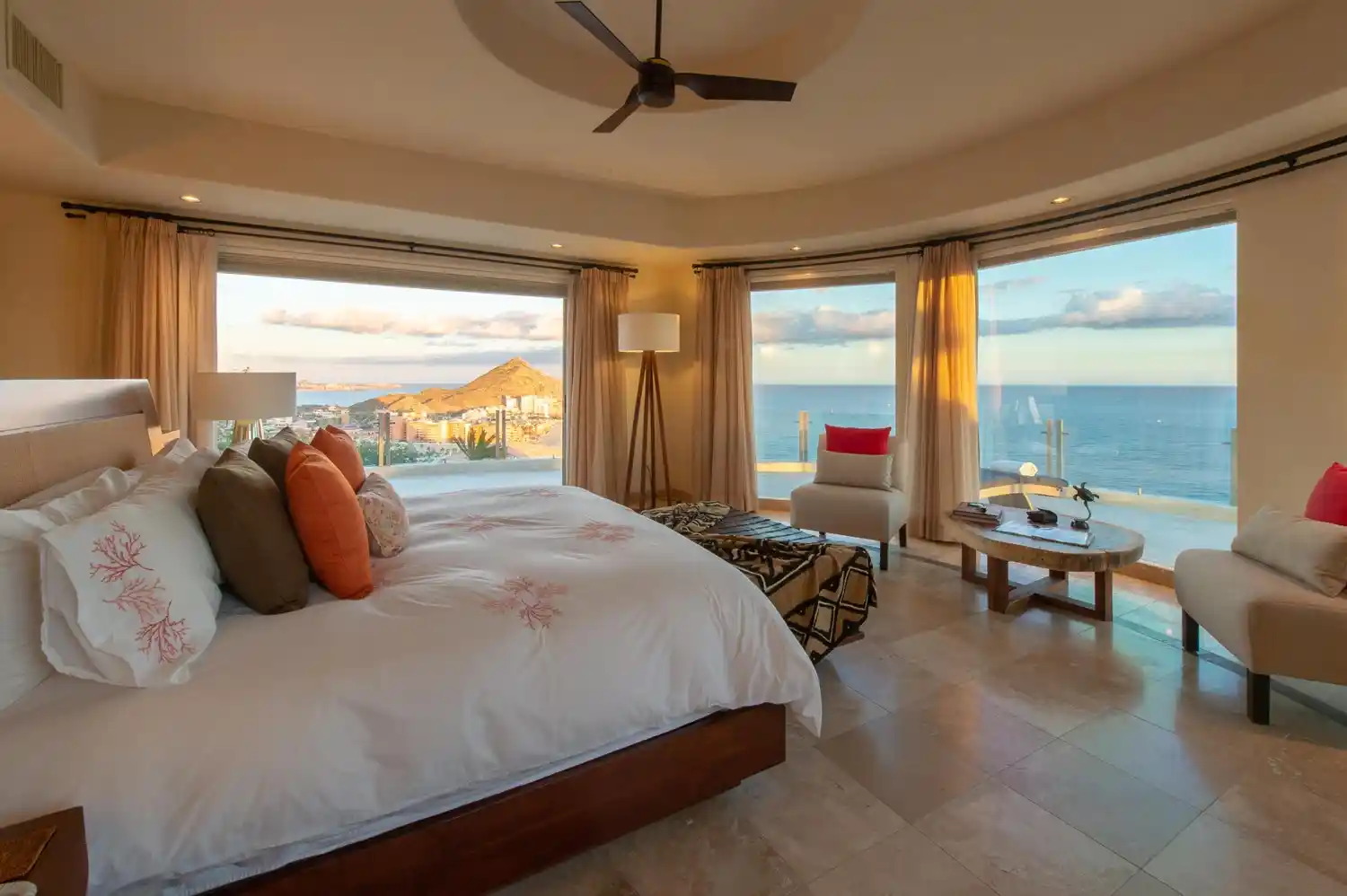 Luxury private vacation rental Villa Penasco in Cabo San Lucas Mexico	