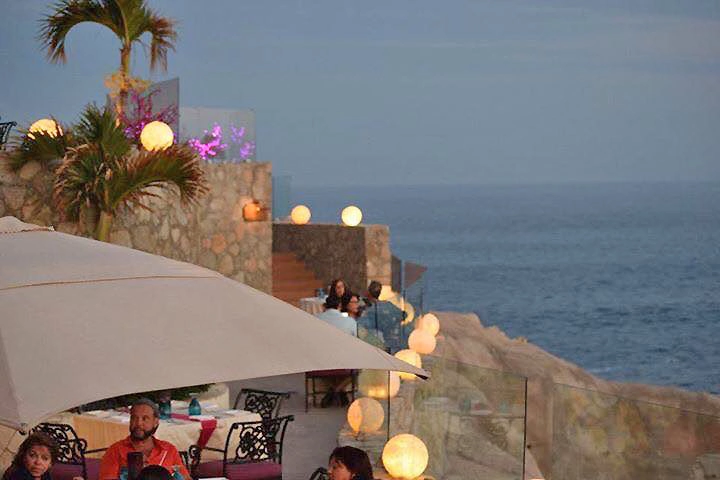Evening dining Cabo San Lucas Vacations Tours and Travel Deals	