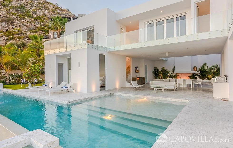 Luxury Vacation Rental Villa Besame in Cabo San Lucas Mexico	